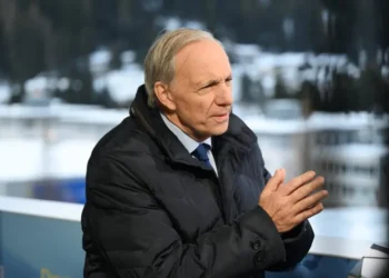 Ray Dalio Warns AI Boom Could Bring a Painful Market Bust