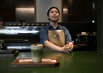 Young Americans Turn to Second Jobs as Retirement Saving Slows